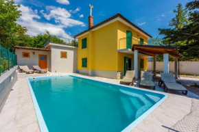 House CASA PIETRA 2